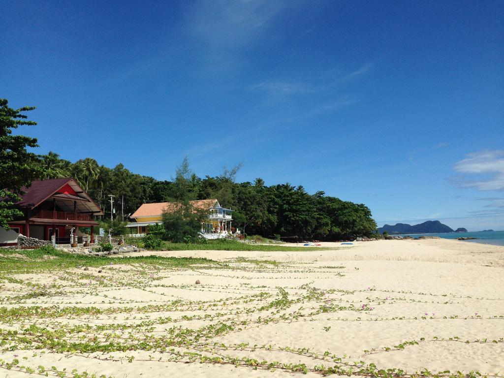 Sea Breeze House, Naiplao Beach Khanom Ruang foto